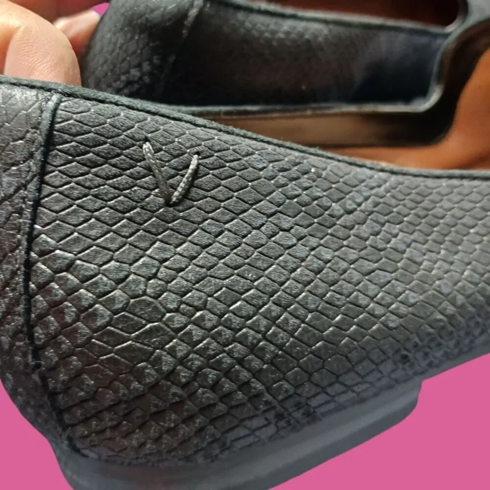 Vionic Willa II Womens  Leather Slip-On Loafer Black  Size 10